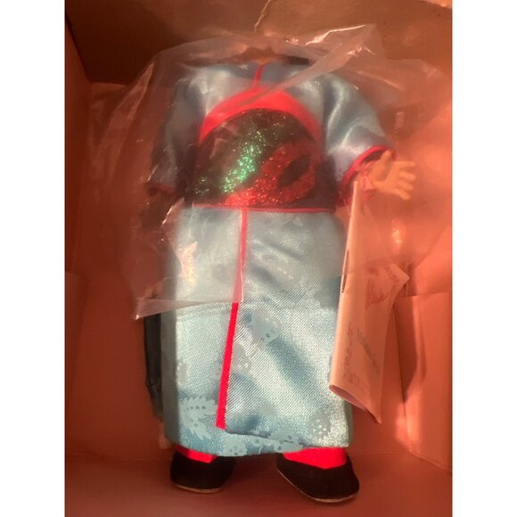 Vintage Madame Alexander Japan World Doll # 570 Original Box Estate 8" NEW - Picture 3 of 5